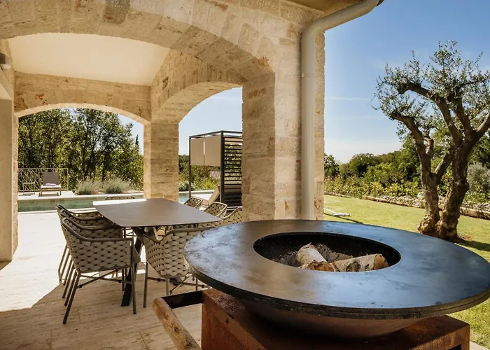 Vila Mila With Private Pool, Bbq And Jacuzzi Visnjan