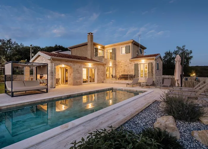 Vila Mila With Private Pool, Bbq And Jacuzzi *